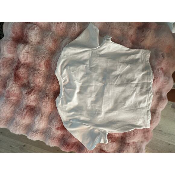 Y2K Supermodel Graphic Cropped Baby Tee – Size L - Picture 2 of 2